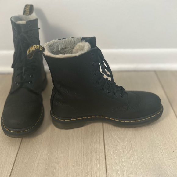 Dr. Martens 1460 Women's Faux Fur Lined Lace Up Boots - Picture 2 of 7